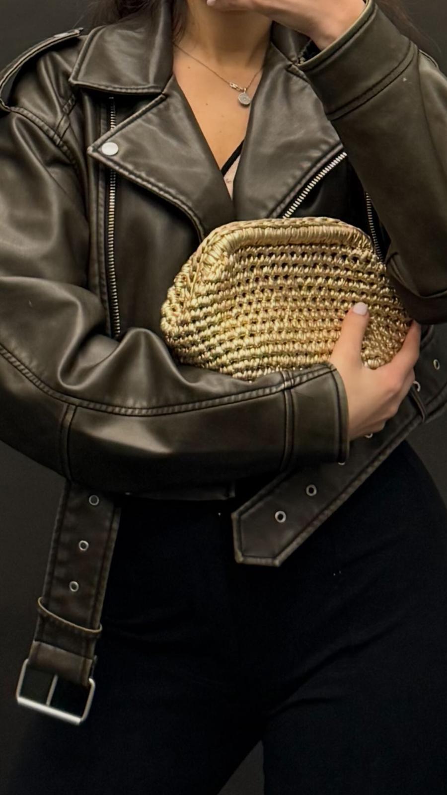 GOLD METALIC CLUTCH